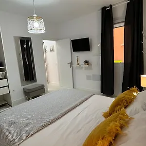 https://estupendo-apartamento-luminoso-en-costa-adeje-con.adeje-hotels.com